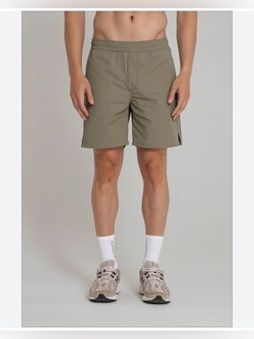 Men's Athletic Elastic-Waist Shorts in Olive Drab